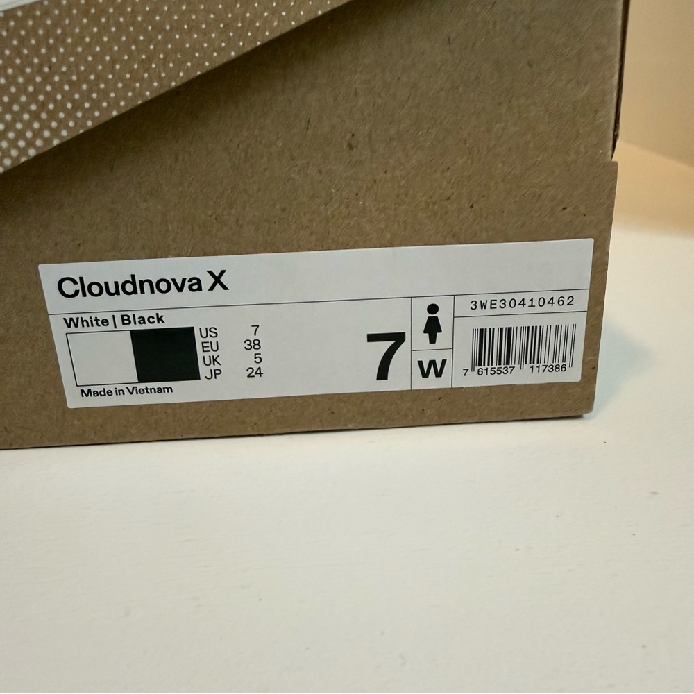 On Cloud Cloudnova X White/Black Running Shoes Wo… - image 11